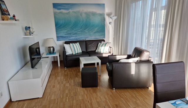 Modern, bright 2 room apartment at the harbor