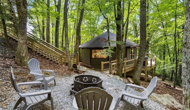 Modern Cabin in Peaceful Area