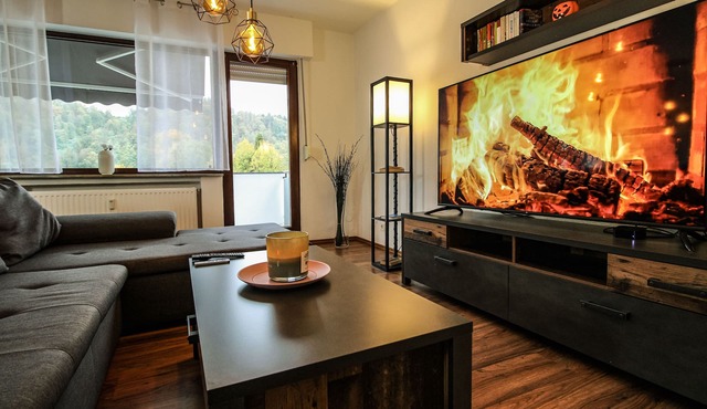 ★Modern | Castle view | Terrace | SKY Netflix | Washer-dryer | Box spring bed★