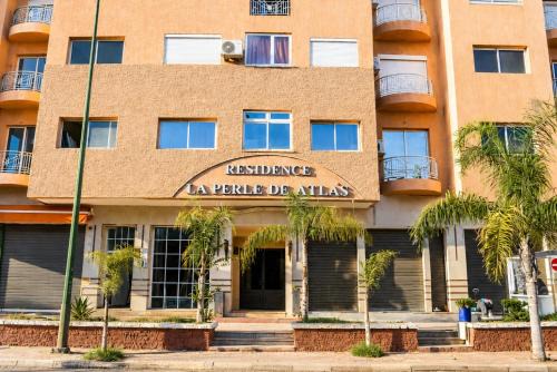 Modern Central Apartment in Marrakech with Free Parking