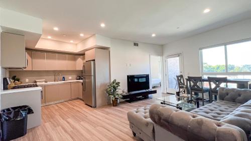 Modern Central Hideaway