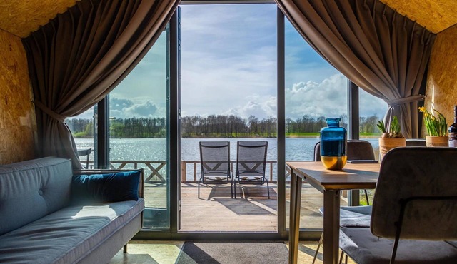 Modern Chalet 5 km From Kampen