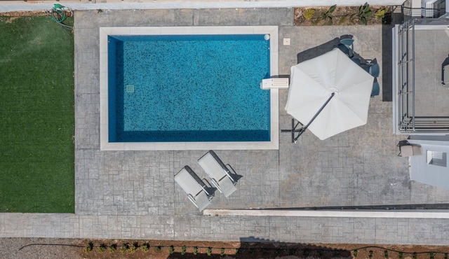 Modern,Cheerfull, & Dream Catching Villa in Corinth