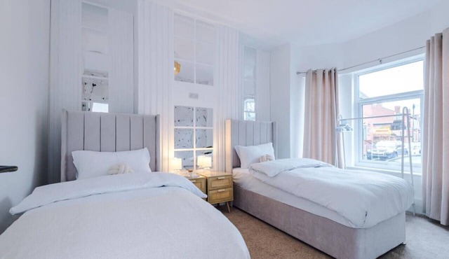 Modern & Chic Four Bedroom Home