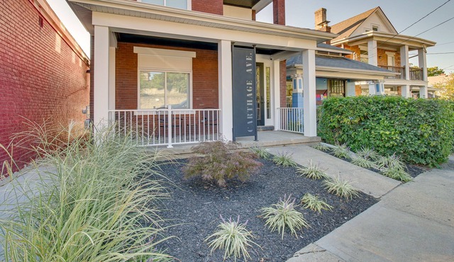 Modern Cincinnati Studio ~ 8 Mi to Findlay Market!