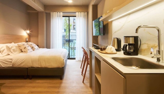 Modern Comfort in Central Bogotá