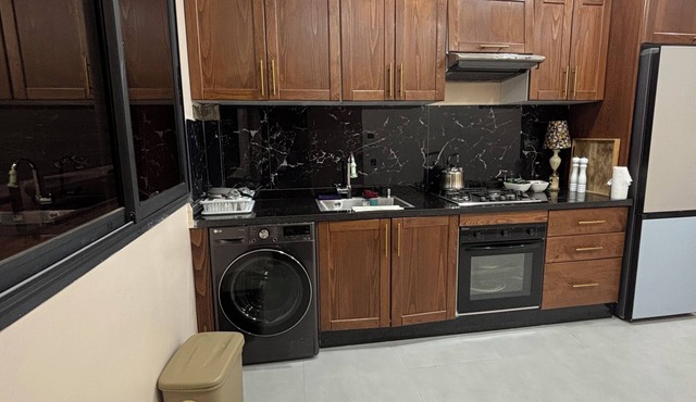 Modern Comfortable Flat in a Great Location