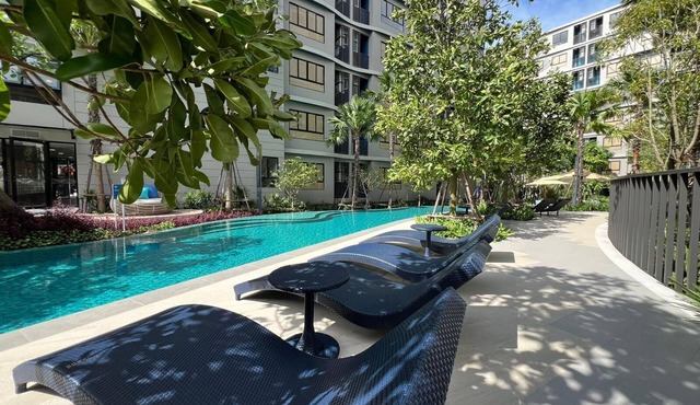 Modern Condo 1 Bedroom