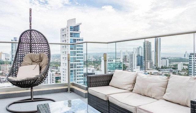 Modern Condo City Center | PH Boutique Quartier Atlapa