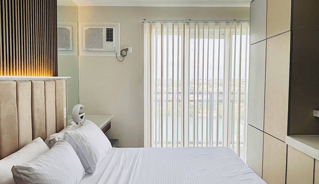 Modern Condo Room with City View