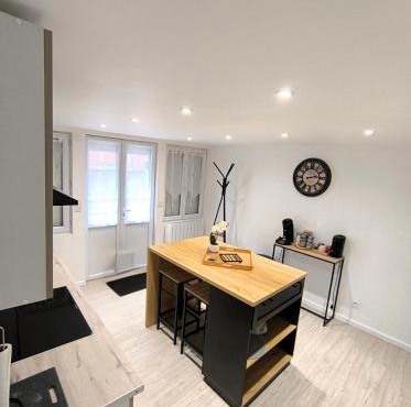 "Modern Cosy" Hyper centre