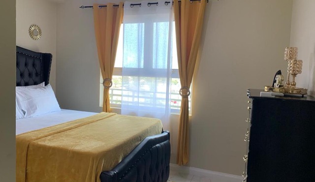 Modern Cozy and Comfy 2 bedrooms At The Lofts