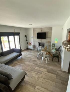 Modern Detached Chalet with Pool