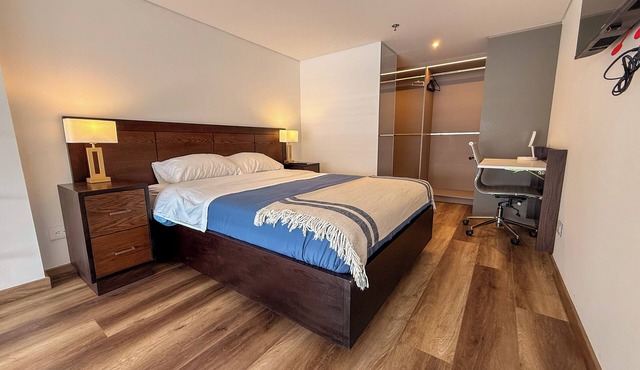 Modern Duplex Studio Steps from Parque de la 93