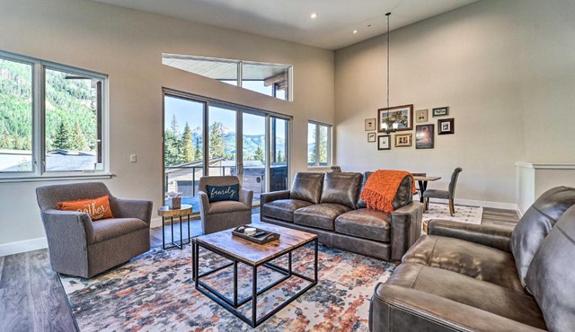 Modern Durango Townhome Hot Tub, By Ski Lift