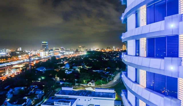 Modern Elegant Studio Grand Kamala Lagoon Apartment