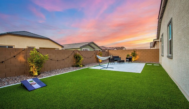 Modern Elevated Retreat: 3-bedroom New build home in Maricopa