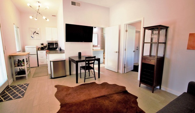 Modern Executive Suite w/kitchenette and laundry