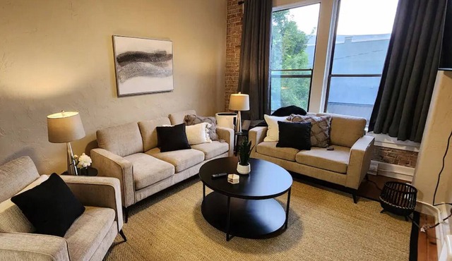 Modern Flat in Historic Downtown Lewiston