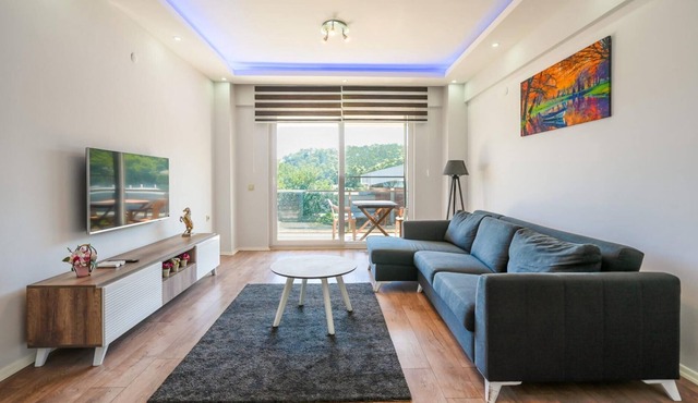 Modern Flat near Public Transportation in Kemer