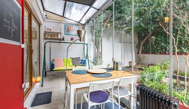 Modern Flat with Patio in Sisli