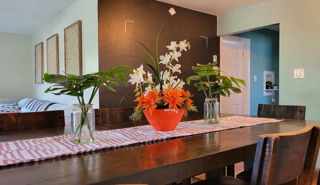 Modern, Fully Stocked, Nob Hill Home