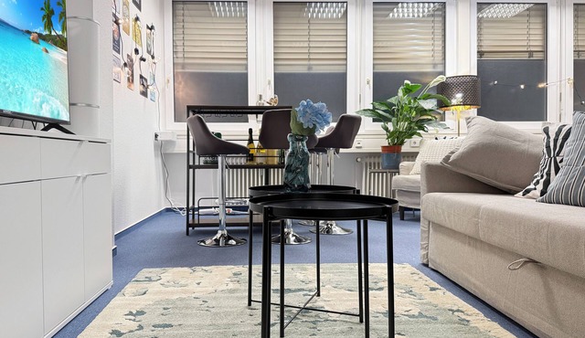 Modern Group Retreat for 20