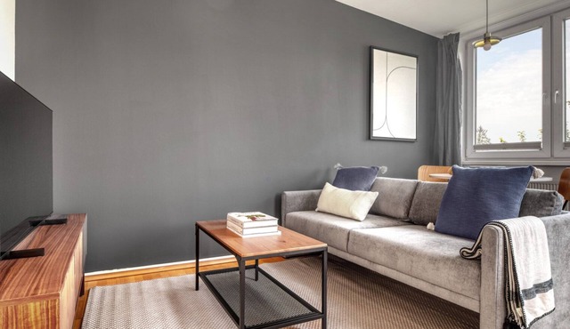Modern Hietzing 1BR w/Community Garden & Private Terrace, by Blueground