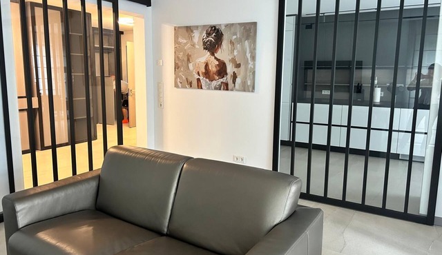 Modern, high-quality furnished apartment in beautiful Rhöndorf