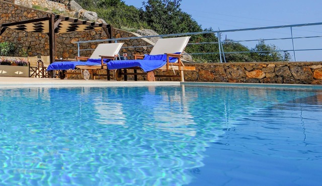 Modern hilltop villa with pool near Agios Nikolaos