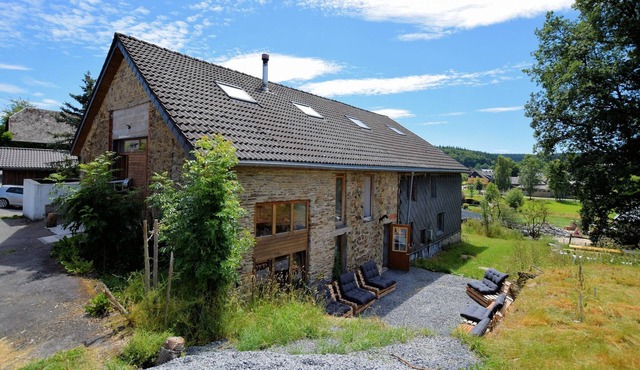 Modern Holiday Home in Meyerode with Terrace