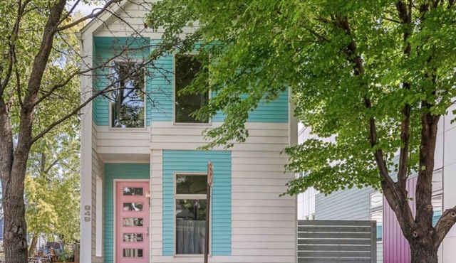 Modern Home in Historic Neighborhood-10 MINUTE walk to Top Eats
