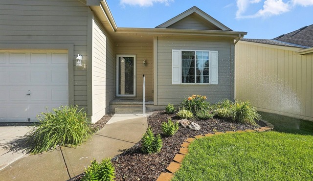 Modern Home in NW Omaha