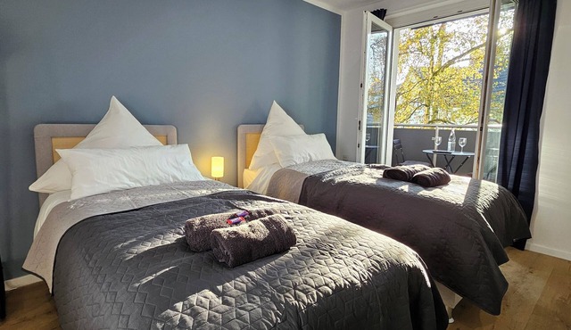 Modern Homes - Fully equipped apartment - Balcony - Hotel beds - 4K TV - WiFi