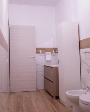 Modern House Monolocali