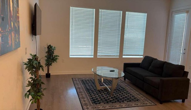 Modern Leander Getaway Near Shop- Leander TX