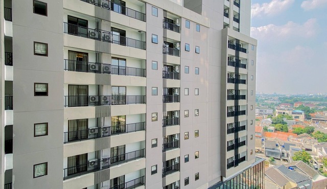 Modern Look 2Br Apartment At Anwa Residence