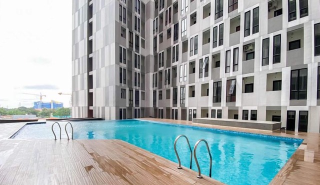 Modern Look Studio At The Alton Apartment