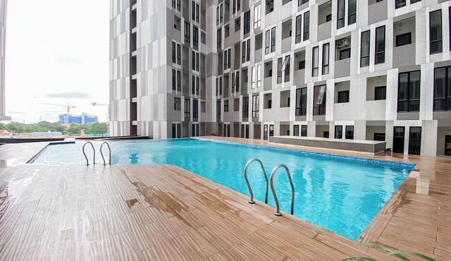 Modern Look Studio The Alton Apartment
