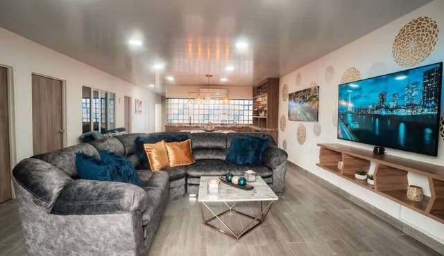 Modern Luxurious Apt with Spa near Chipichape