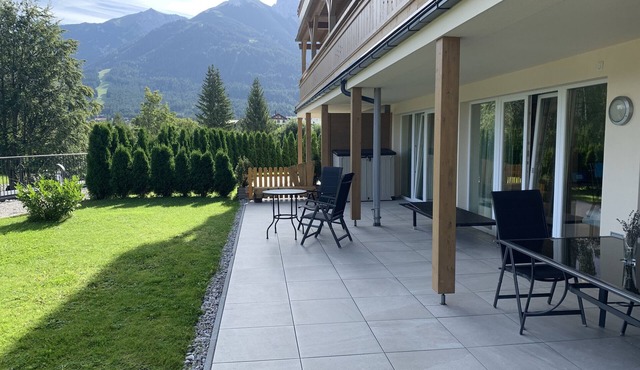 Modern luxury 2 bedroom ground floor apartment with outside terrace and garden