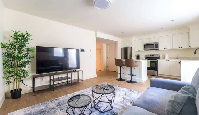 Modern Luxury Suite in Langley
