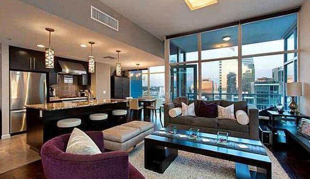 Modern Luxury Executive Condo In The Most Prestigious Tower In Little Italy!
