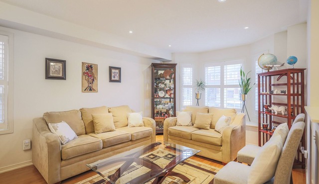 Modern Luxury Home - 30 Days plus rental