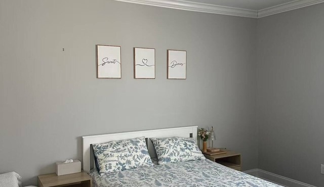 Modern Masters Bedroom with Cozy Vibes