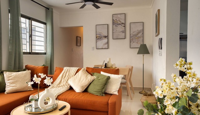 Modern Minimalist Retreat in the Heart of the City