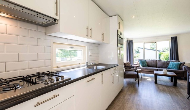 Modern chalet only 18 km from Rotterdam