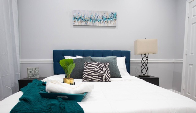 Modern Oasis - Close to M&T Stadium, John Hopkins & Downtown