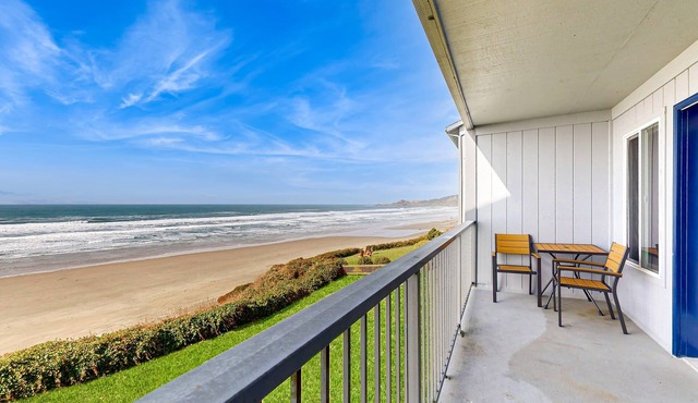 Modern oceanfront studio condo on Nye Beach with seasonal pool