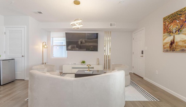 Modern one bedroom apartment